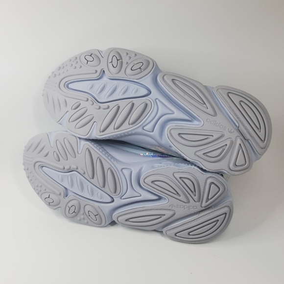 Adidas Originals Ozweego Celox , Womens Running Shoes , Womens Size 6 - Picture 8 of 12